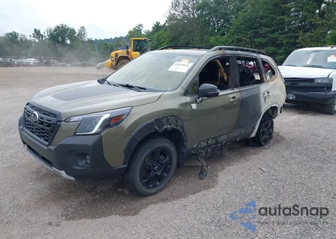 2022 Subaru Forester Wilderness z USA, uszkodzony, nr VIN JF2SKAMC6NH445740